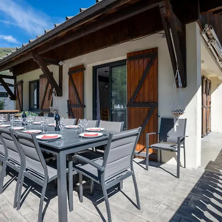 Grand St-lary Centre 13 A 15 Pers